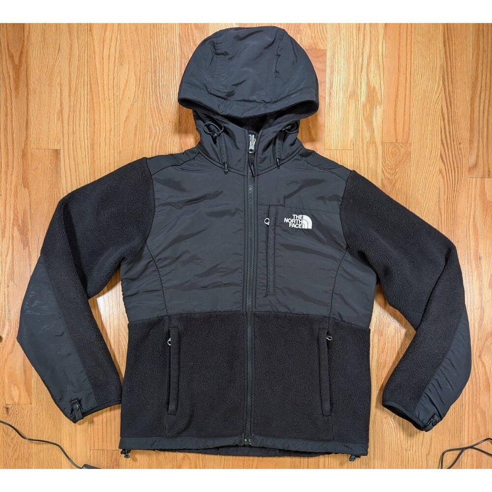 The North Face Denali Women’s Jacket Black Hooded Full Zip Pockets Small Vintage